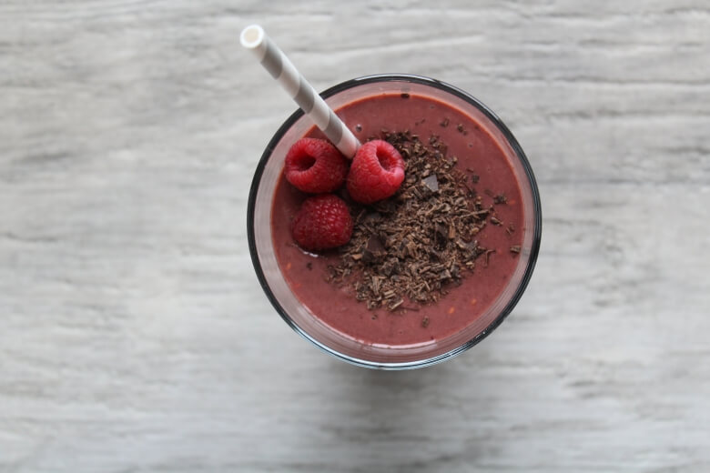 Dark Chocolate Raspberry Smoothie Featured Image