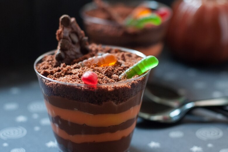 Halloween Dirt Cups Featured Image