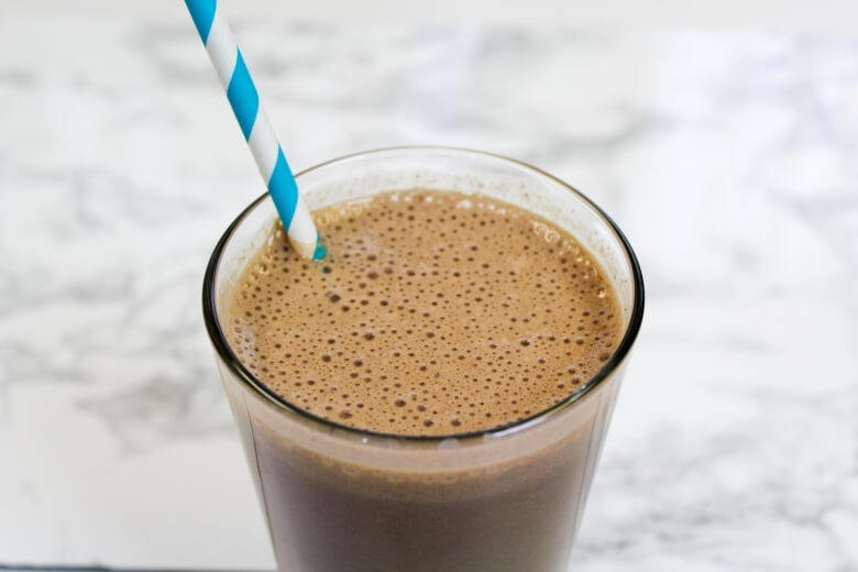 Mocha Smoothie Featured Image