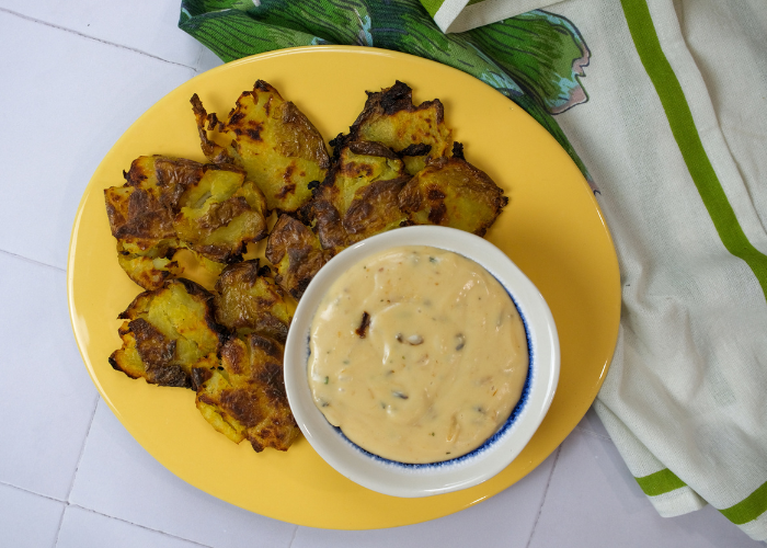 Smashed Potatoes with Cheese Sauce Featured Image