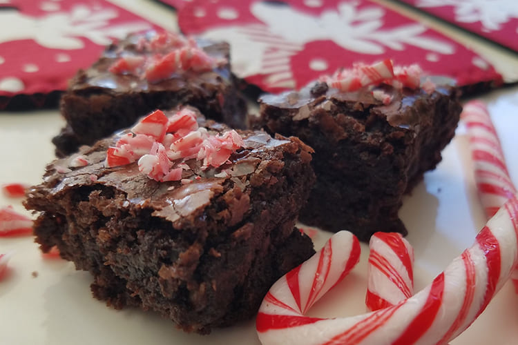 Chocolate Candy Cane Brownies Featured Image