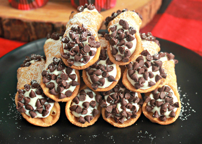 Mini Cannoli Featured Image