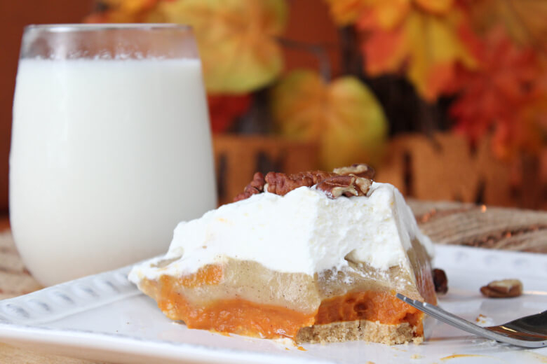 No Bake Pumpkin Spice Pudding Pie Featured Image