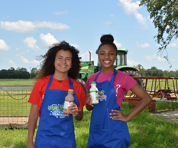 FUTP60 Student Ambassadors Visit Florida Dairy Farm Featured Image