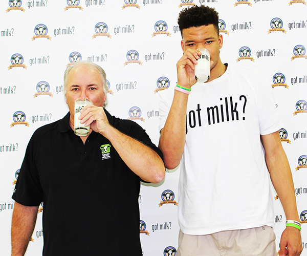 Florida Dairy Farmers Honors Top Florida Athletes with Mr. Basketball and Miss Basketball Awards Featured Image