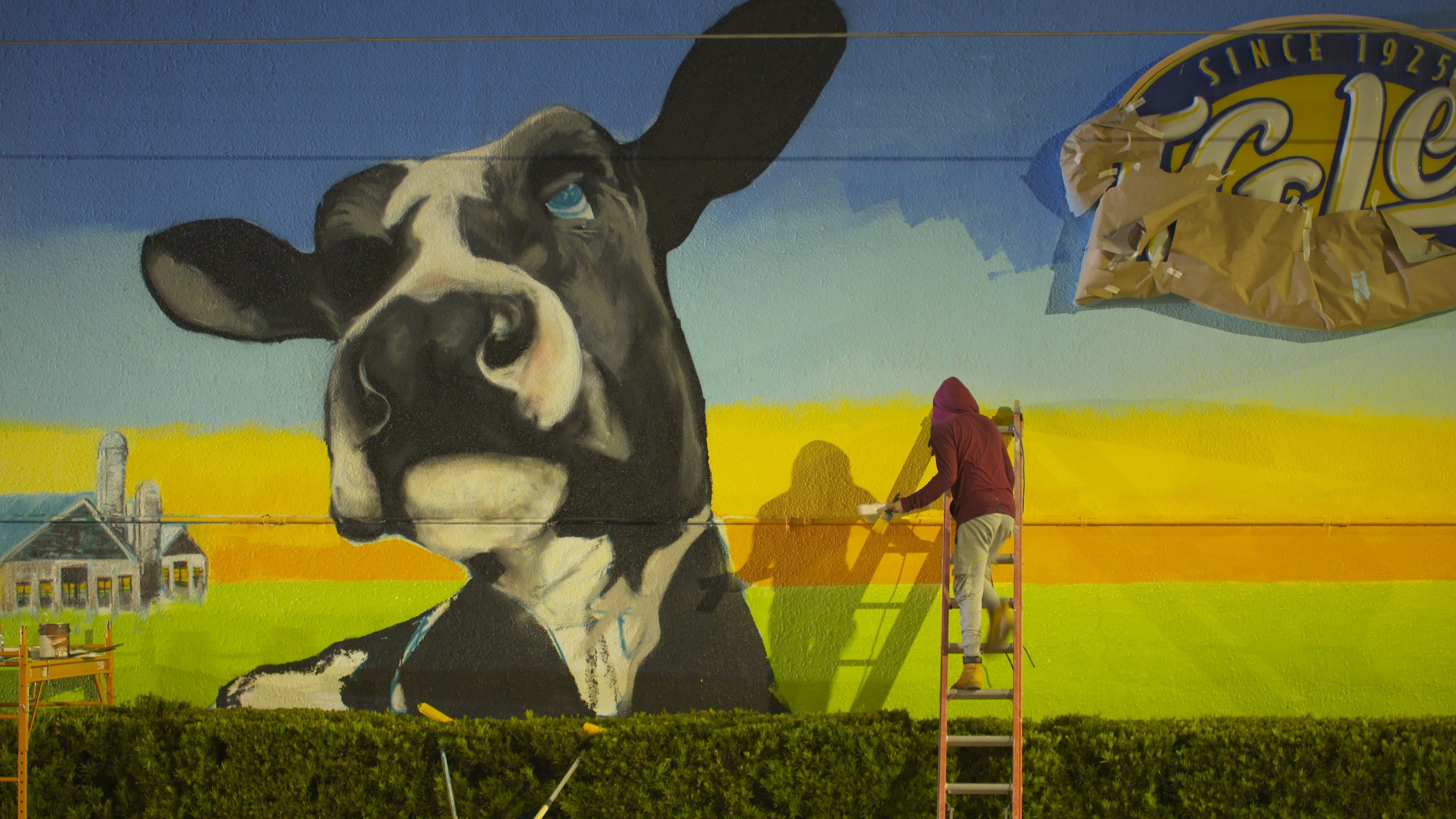 Florida Dairy Farmers behind ORLANDO’s NEWEST Mural Featured Image